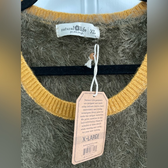 Natural Life Edie Sweater - NWT - Picture 5 of 5
